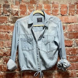 Abercrombie Chambray Button Up front tie Top / S